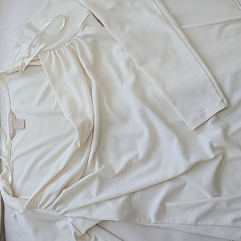 Off white Boat Neck Banana Republic 3/4 Blouse
